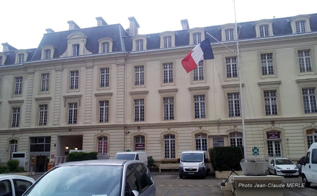 Cour intérieure de la Pépinière rue de Laborde