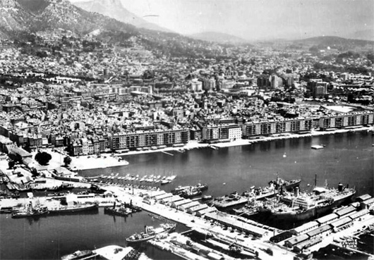 La Frontale du port est construite dans les ann&eacute;es 1950.