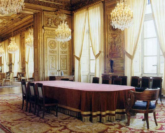 LE SALON D'HONNEUR ET LE SALON DES AMIRAUX