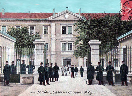 Toulon compte plusieurs casernes